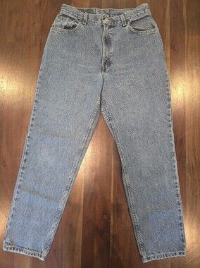 Vintage Levi's 550 High Waisted Mom Jeans Tapered Leg 10 MIS S Medium Wash